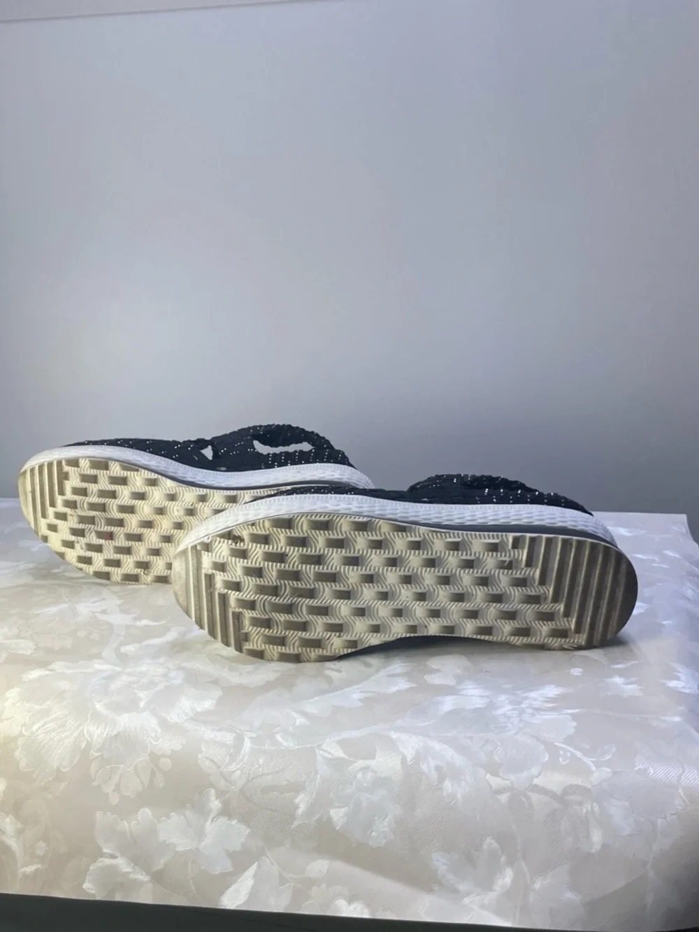 Women’s Black Woven Stretch Sandal - Casual Comfort